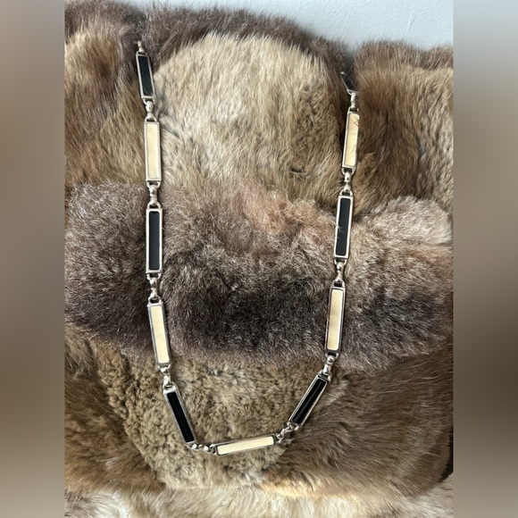 Accessories - Enamel chain belt